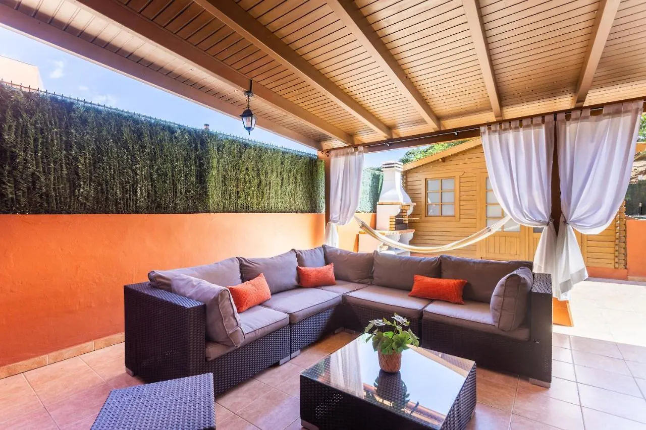 Home2Book Fantastic 160M2 Terrace Flat & Bbq contacts