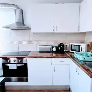 Apartamento Amarilla Rock, Arona (Tenerife)